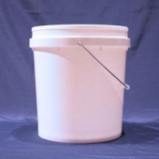 10 LITRE BUCKET & LID